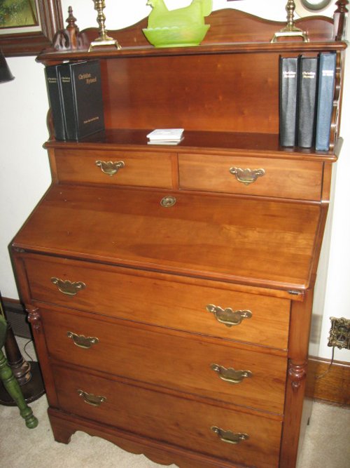 Property photo 53 - Major Antique & Collectibles Auction